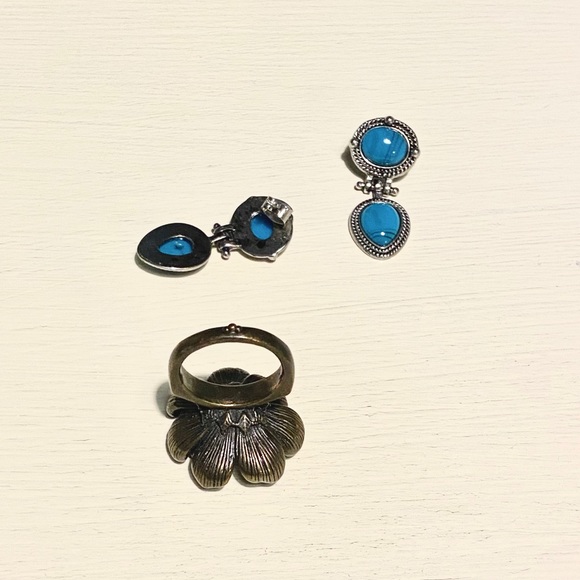 lucky brand ring and turquoise earrings - Picture 5 of 8